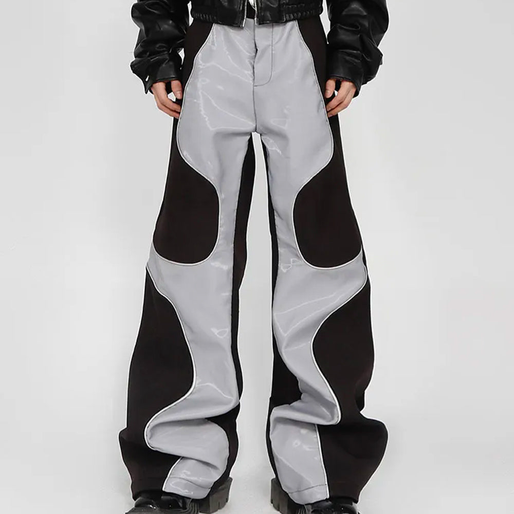 Pantalón de Cuero Negro Forjado