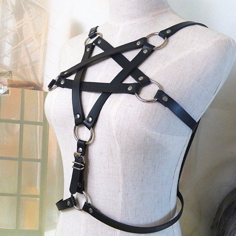 Cuero Pentagram Harness Maldito