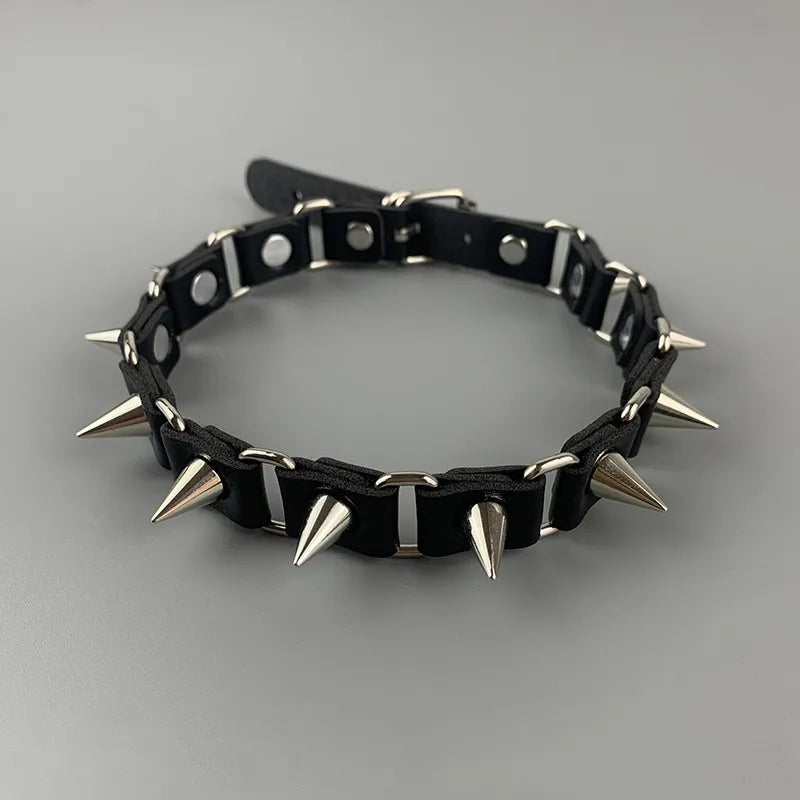 Púas Choker del Caos