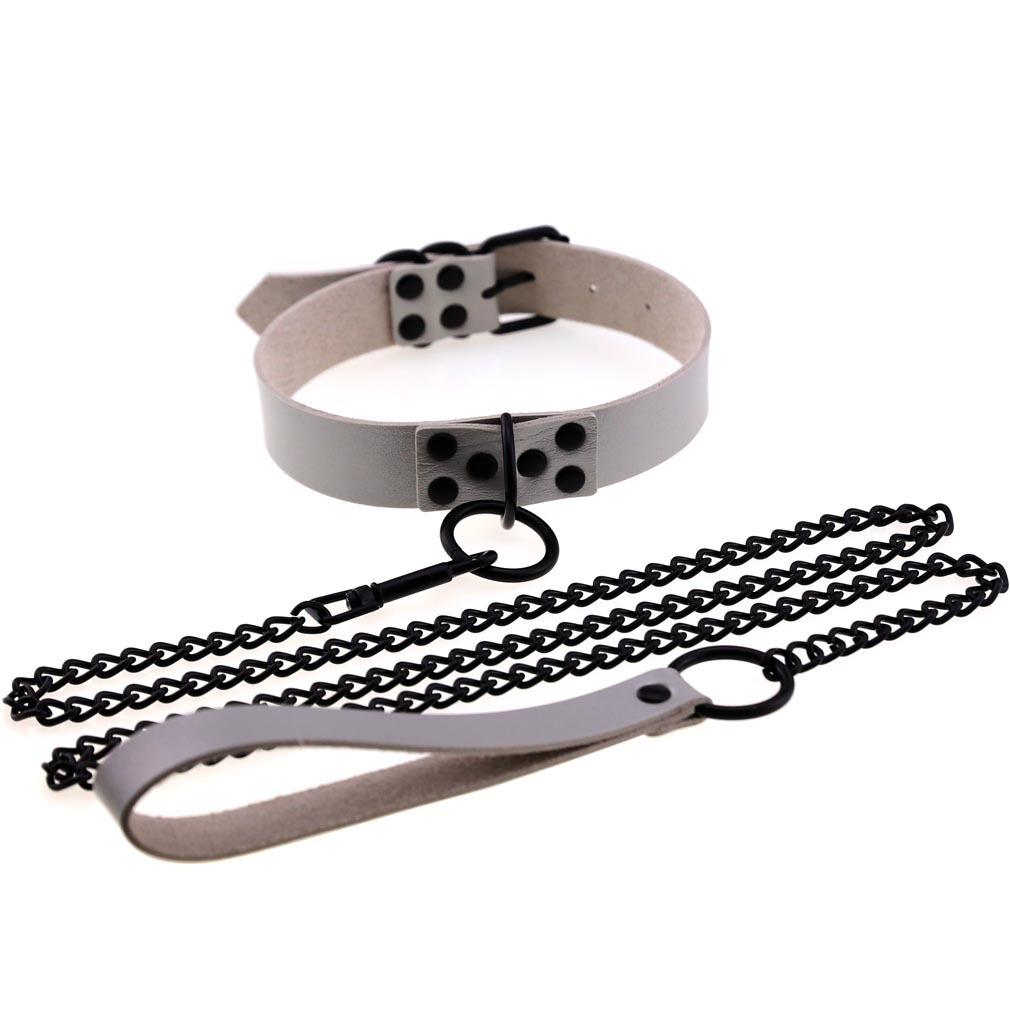 The Bumper Choker & Leash Infernal