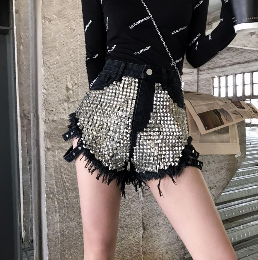 Pantalones Cortos Góticos Sephra