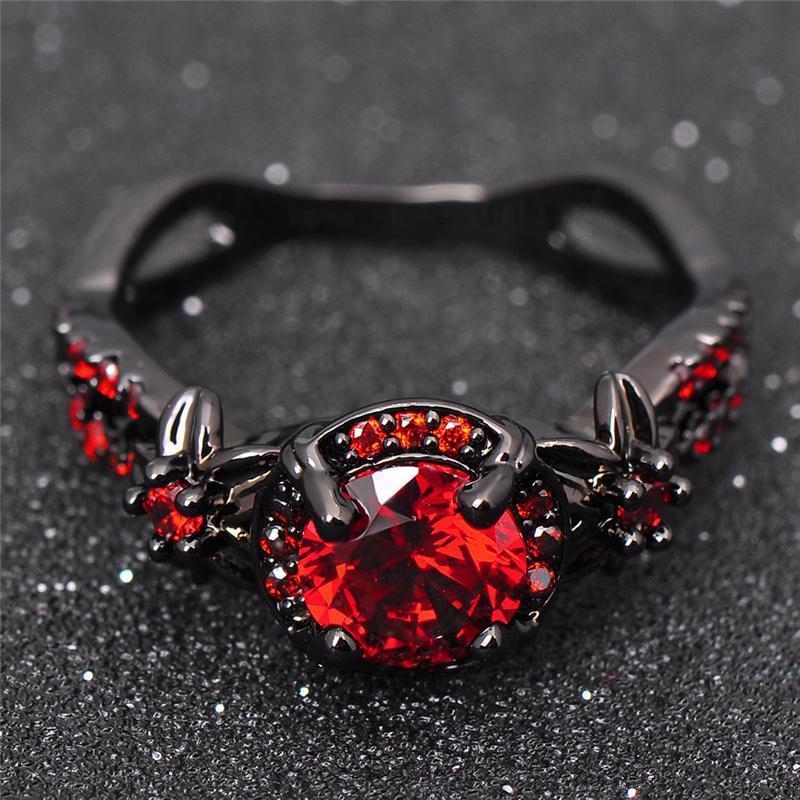 Ruby Gemstone Anillo Oscuro