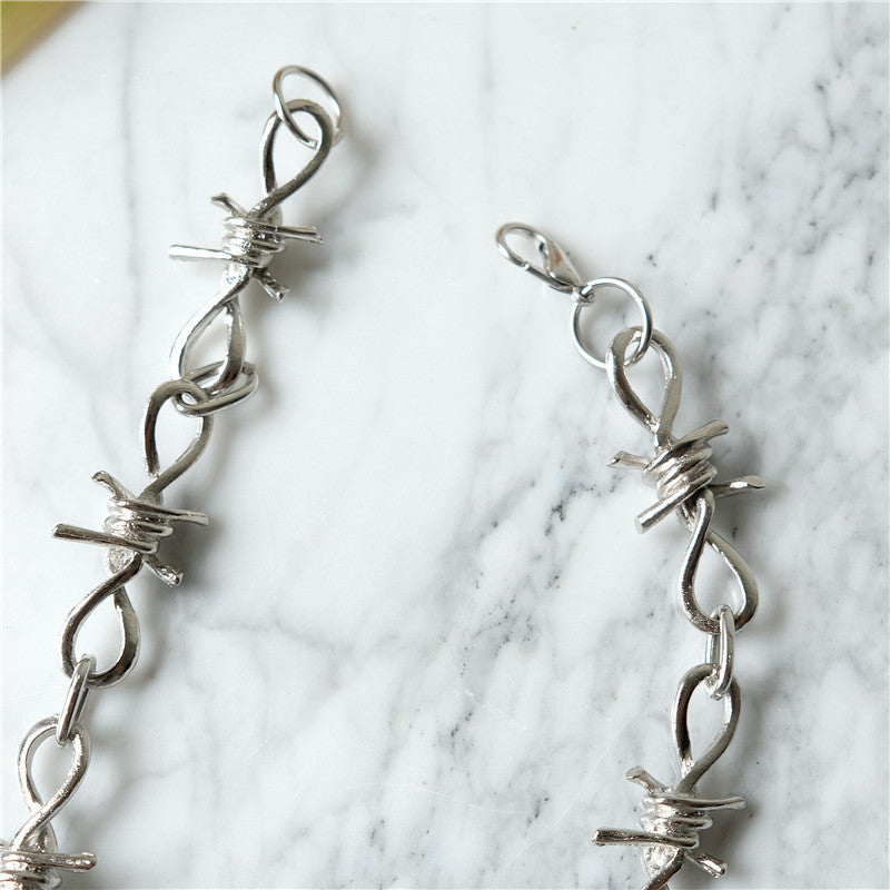 Collar Cuchillas del Caos