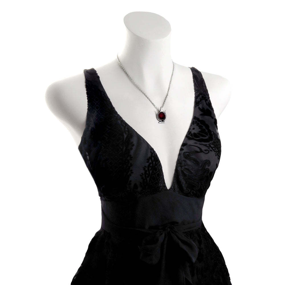 Cult Of Aset Colgante Oscuro