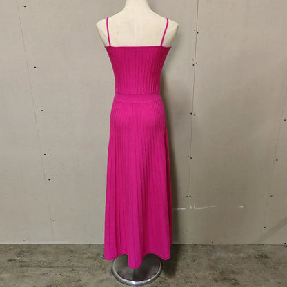 Vestido Gótico Knitted Pleated Long