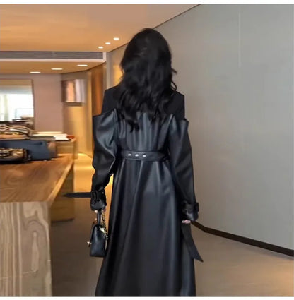 Gabardina Gótica Leather