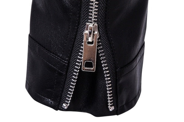 Chaqueta de Cuero Negra del Juicio