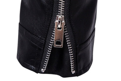 Chaqueta de Cuero Negra del Juicio