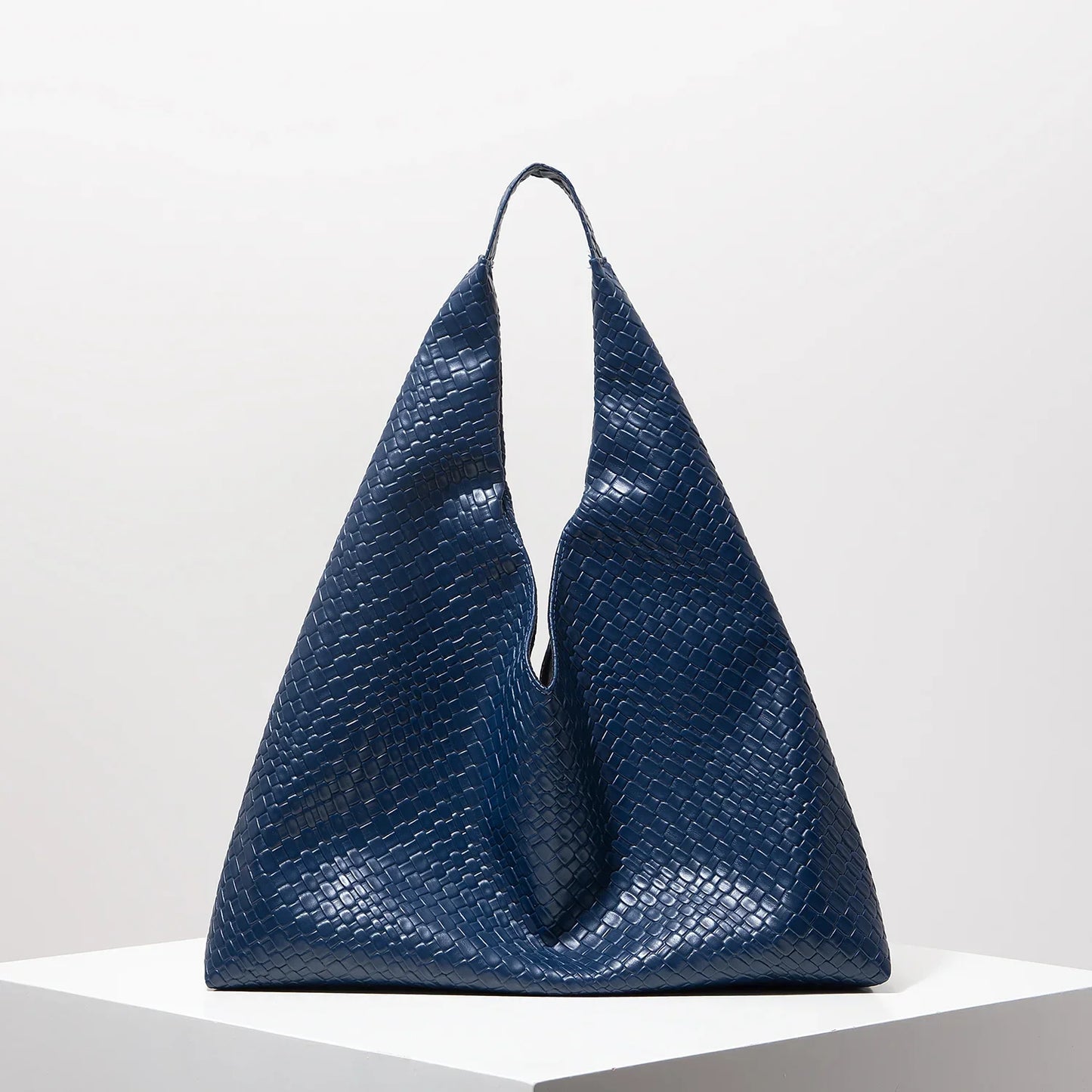 Cuero Woven Bolso