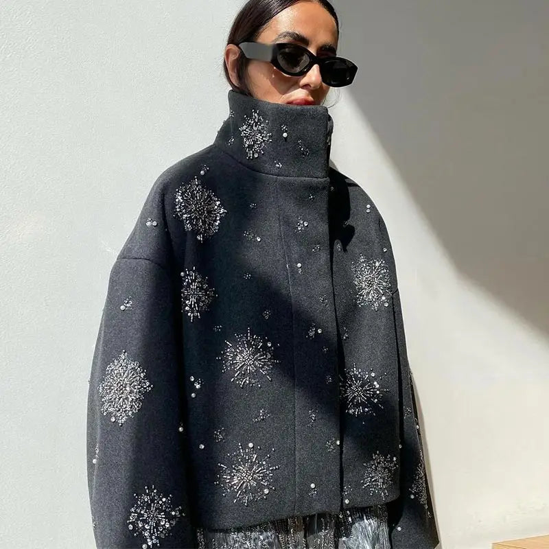 Abrigo Gótico Embroidery Loose