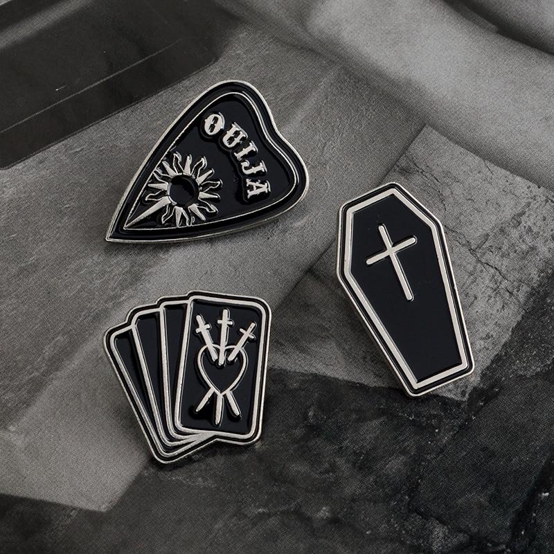 Horror Brooches Profano