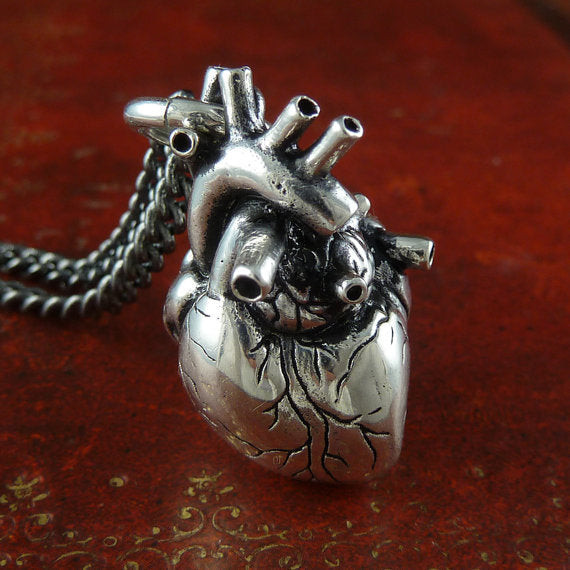 Anatomical Heart Collar Maldito