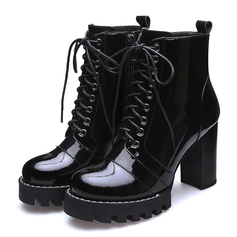 Tacones Góticos Elegant High