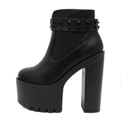 Tacones Góticos Aleta High