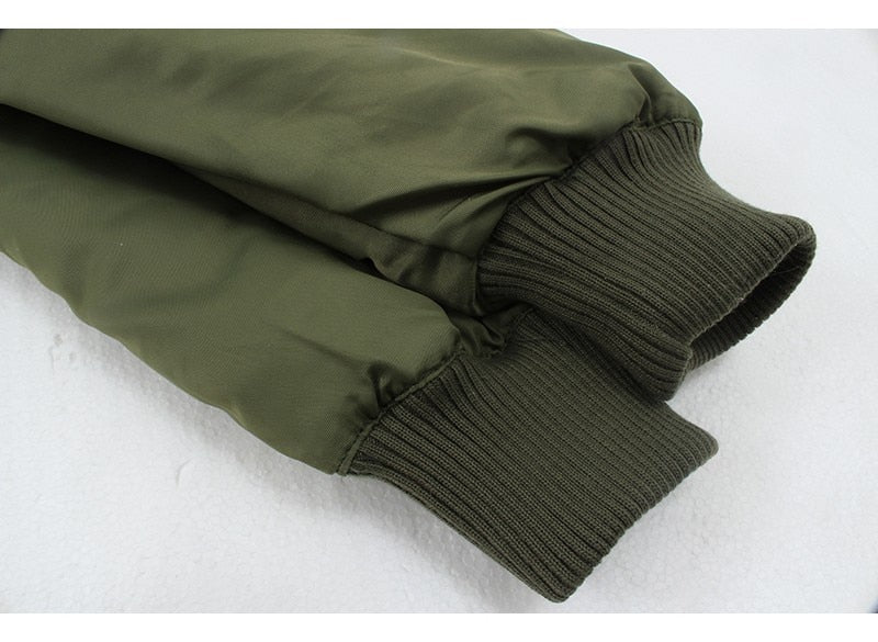 Bomber Oscuro Trendy