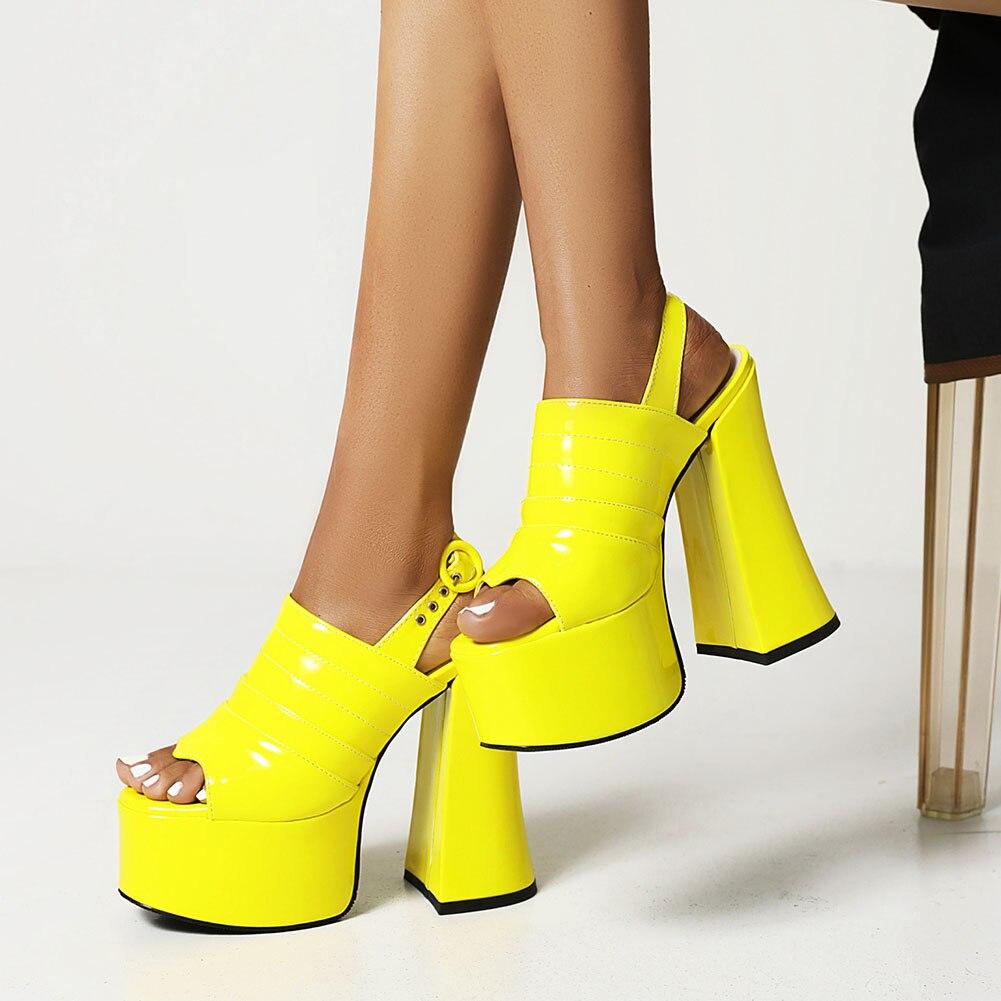 Sandalias Góticas Carmela