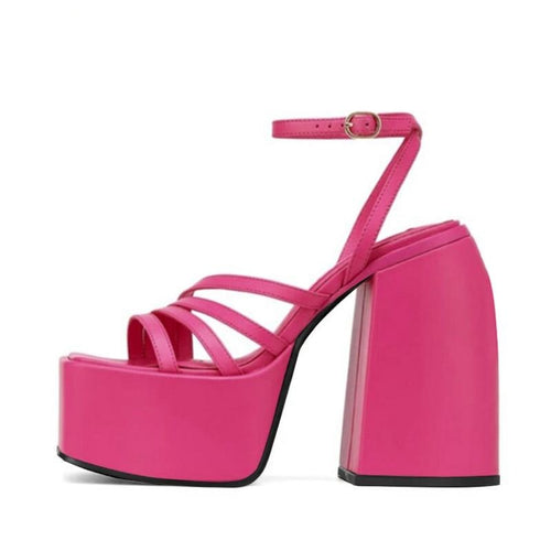 Tacones Góticos Ava Leather