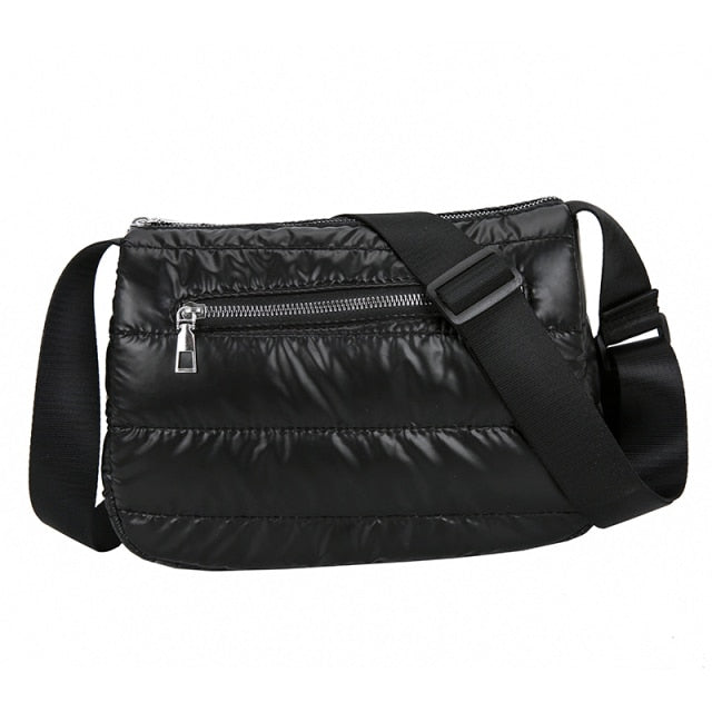 Paige Padded Hombro Bolso