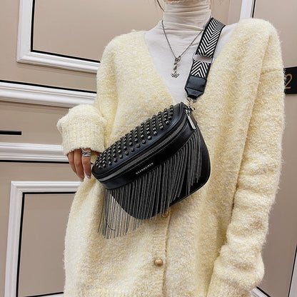 Faith Tassel Cuero Bolso