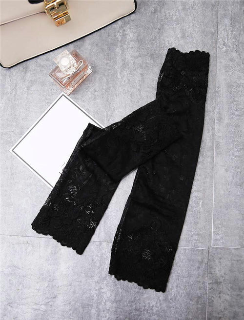 The Siouxsie Lace Gloves Maldito